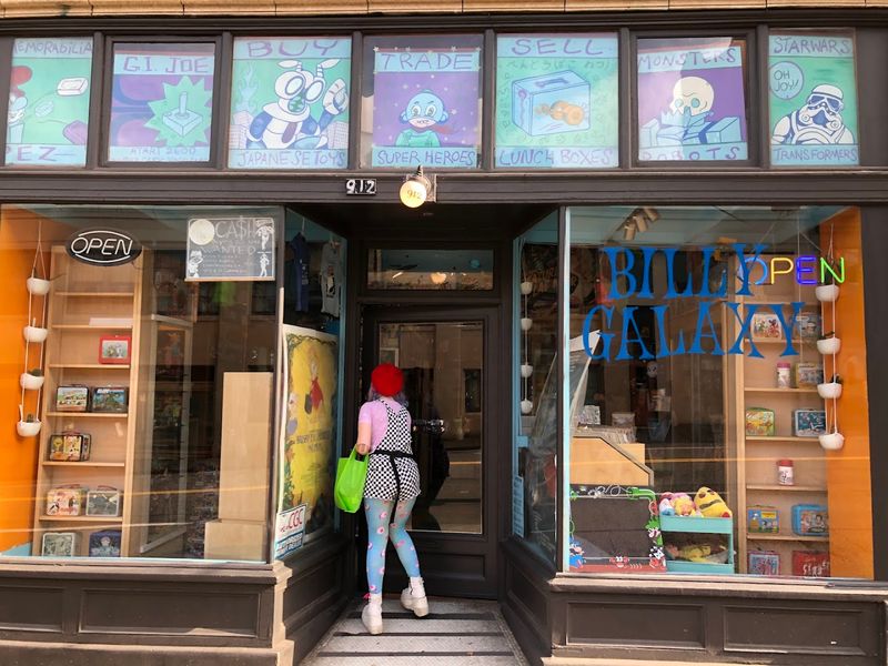 A Perfect Stop Near Powell's Books