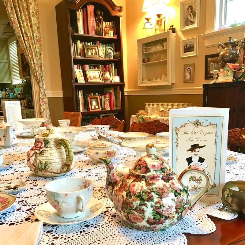 A Private Home That Transforms Into a Theatrical Wonderland