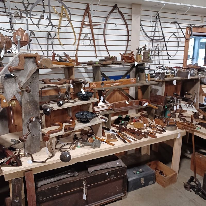 Booth Variety That Jumps From Practical To Totally Random