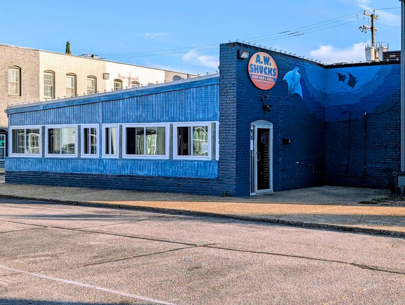 A W Shucks Raw Bar and Grill, Norfolk