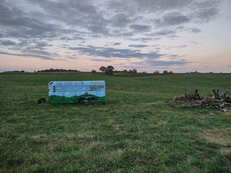 Steckler Grassfed Farms – 21477 N County Rd 600 E, Dale, IN 47523