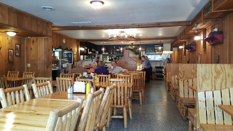 Hours And Timing Tips So You Catch Both Food And Bakery