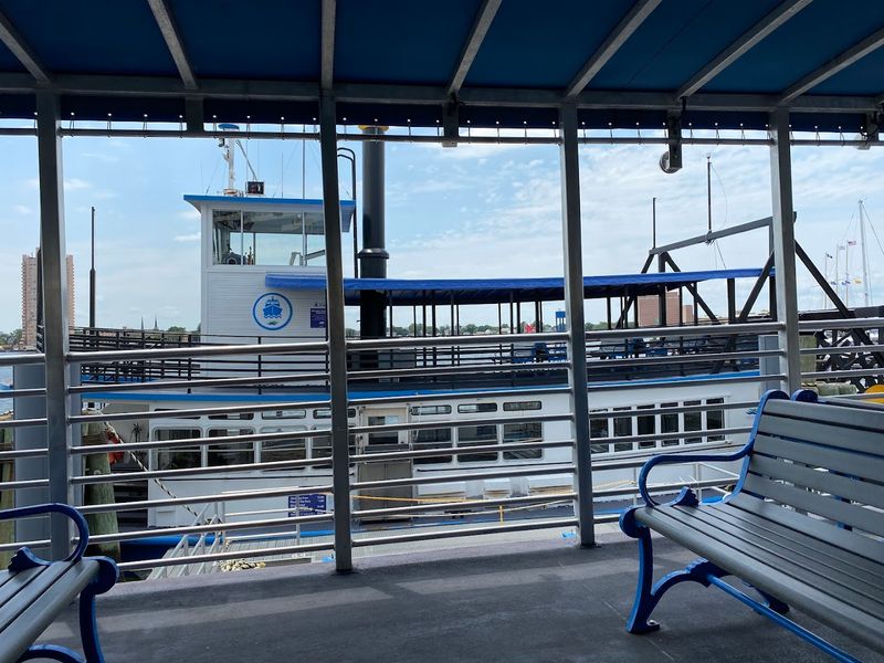 Elizabeth River Ferry: Norfolk's Packed Pedestrian Connector