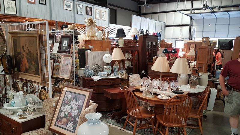 Chula Junction Flea Market, Amelia Court House, VA