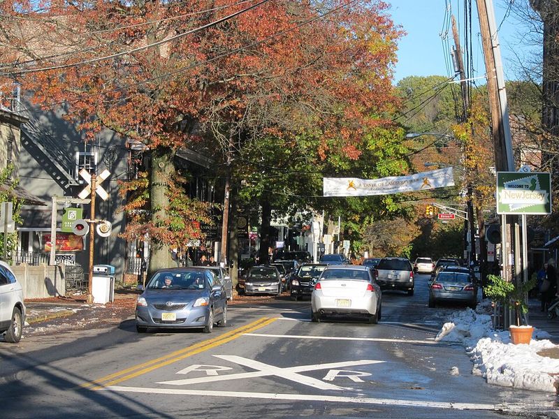 The Streets of Lambertville: Where Every Block Holds a New Find