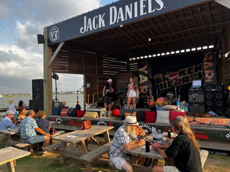 The Atmosphere Is Relaxed, Friendly, and Genuinely Fun