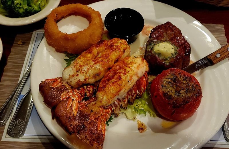 The Entrees That Come With Generous Sides