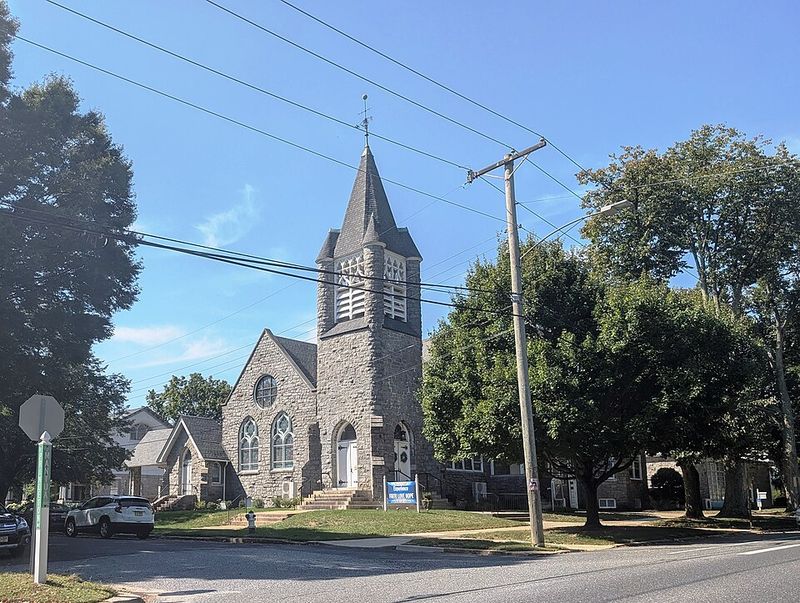 Why Wenonah Keeps Pulling People Back