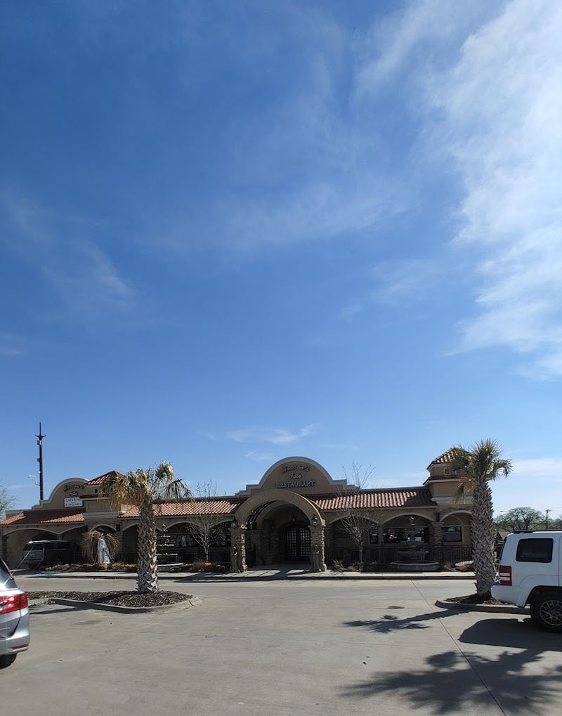 Why Fort Worth Keeps Coming Back