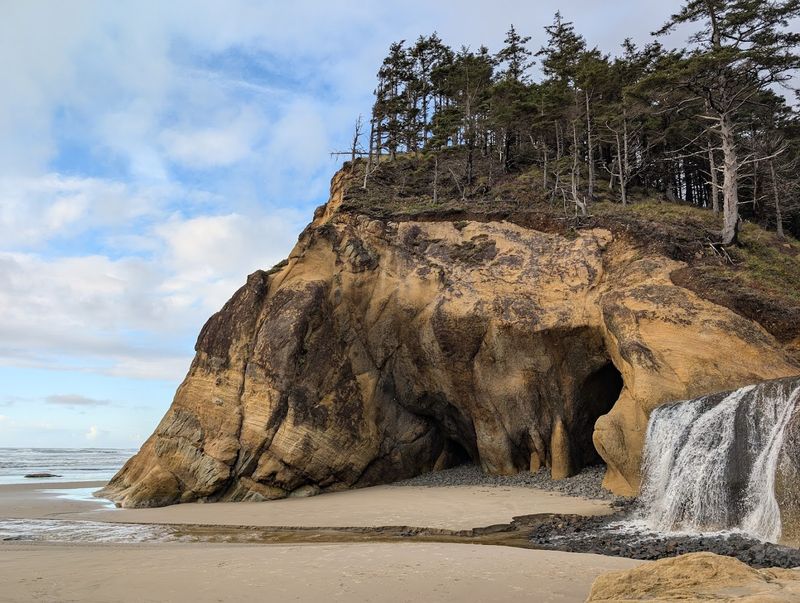 Hug Point State Recreation Site, Cannon Beach