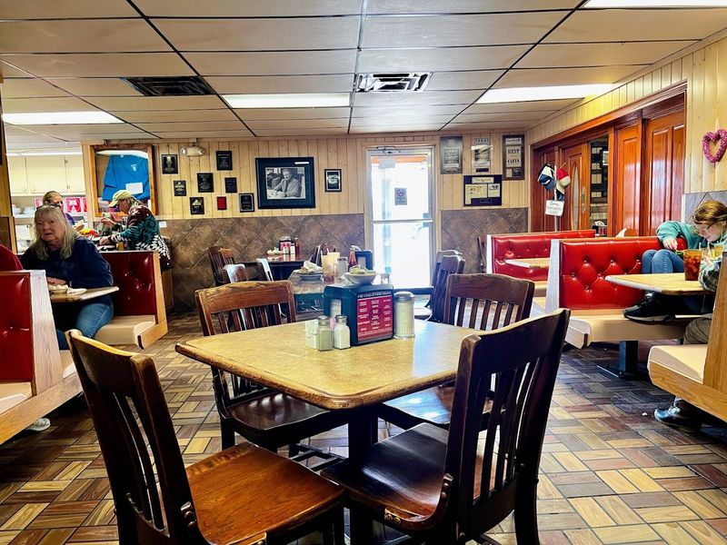Koffee Kup Family Restaurant 