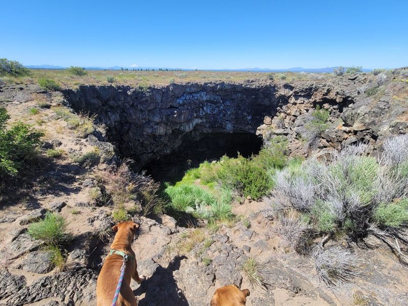 Pictograph Cave, Lakeview, Oregon