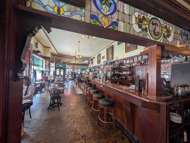 Jake's Famous Crawfish, Portland, Oregon