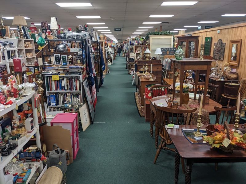 AAA I-76 Antique Mall 