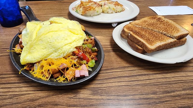 Why This Diner Keeps Earning Its Reputation