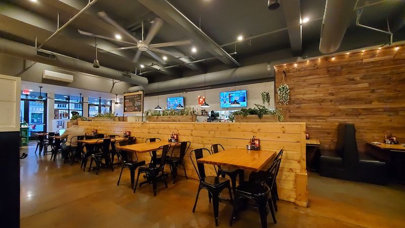 Phoebe's Diner, Texas