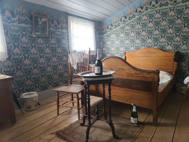 Quiet Interiors That Make The Empty Rooms Hit Hard