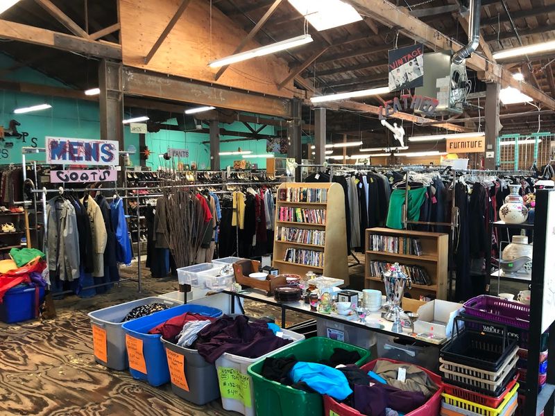 Nonprofit Model That Lets Your Shopping Support Local Charities