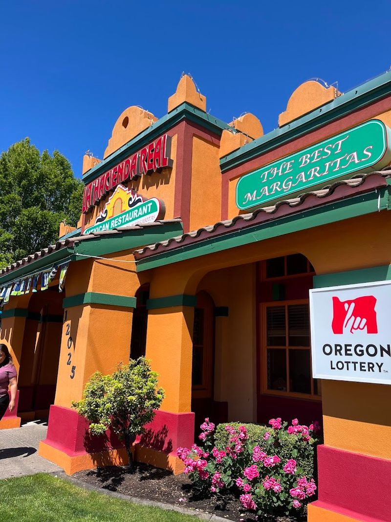 La Hacienda Mexican Restaurant, Portland, Oregon