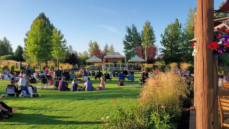 Sunriver Village and Local Shopping