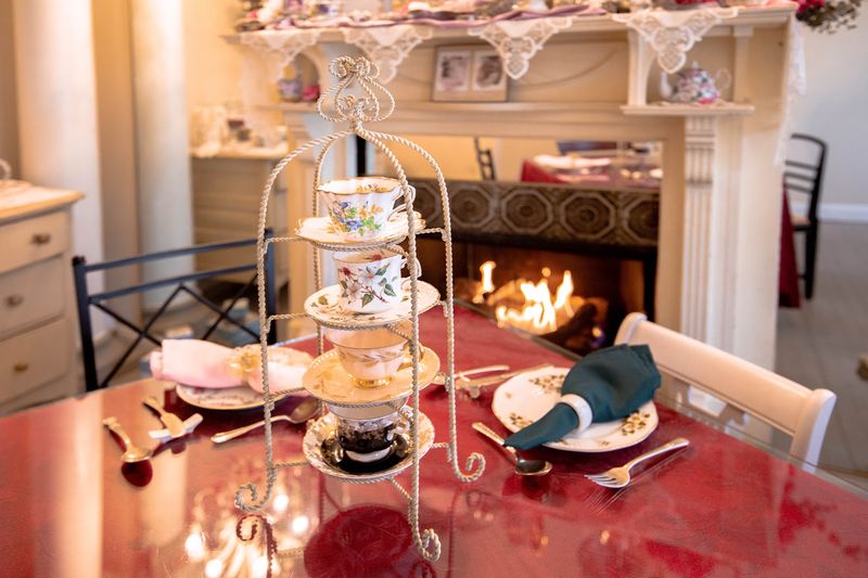 Afternoon Tea Service: Where Scones and Ceremony Come Together