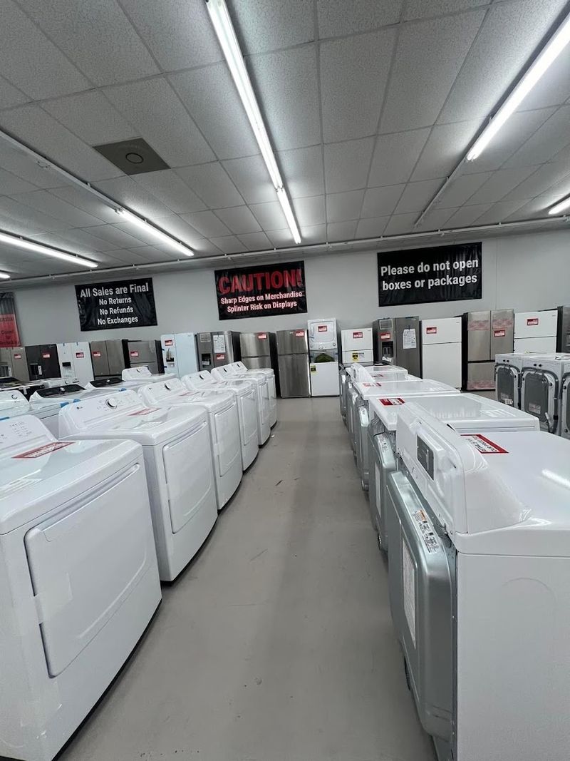 A Georgia Stop Built For Serious Bargain Hunters