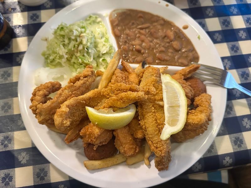 The Fried Catfish That Built a Reputation