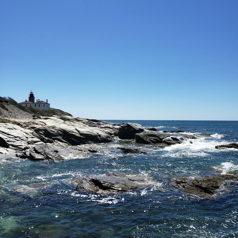 Beavertail State Park Rocky Shore Walks 