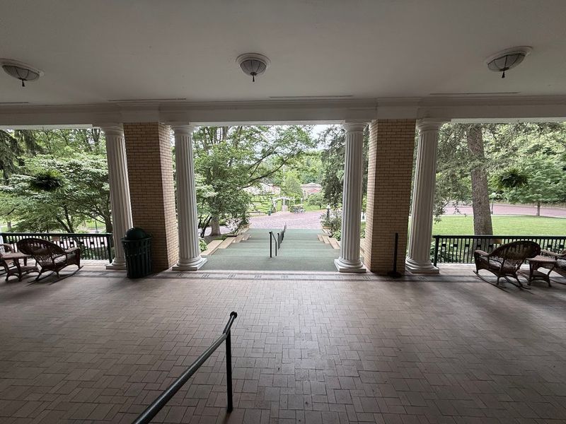 Explore the Surrounding Area Before or After Your Meal