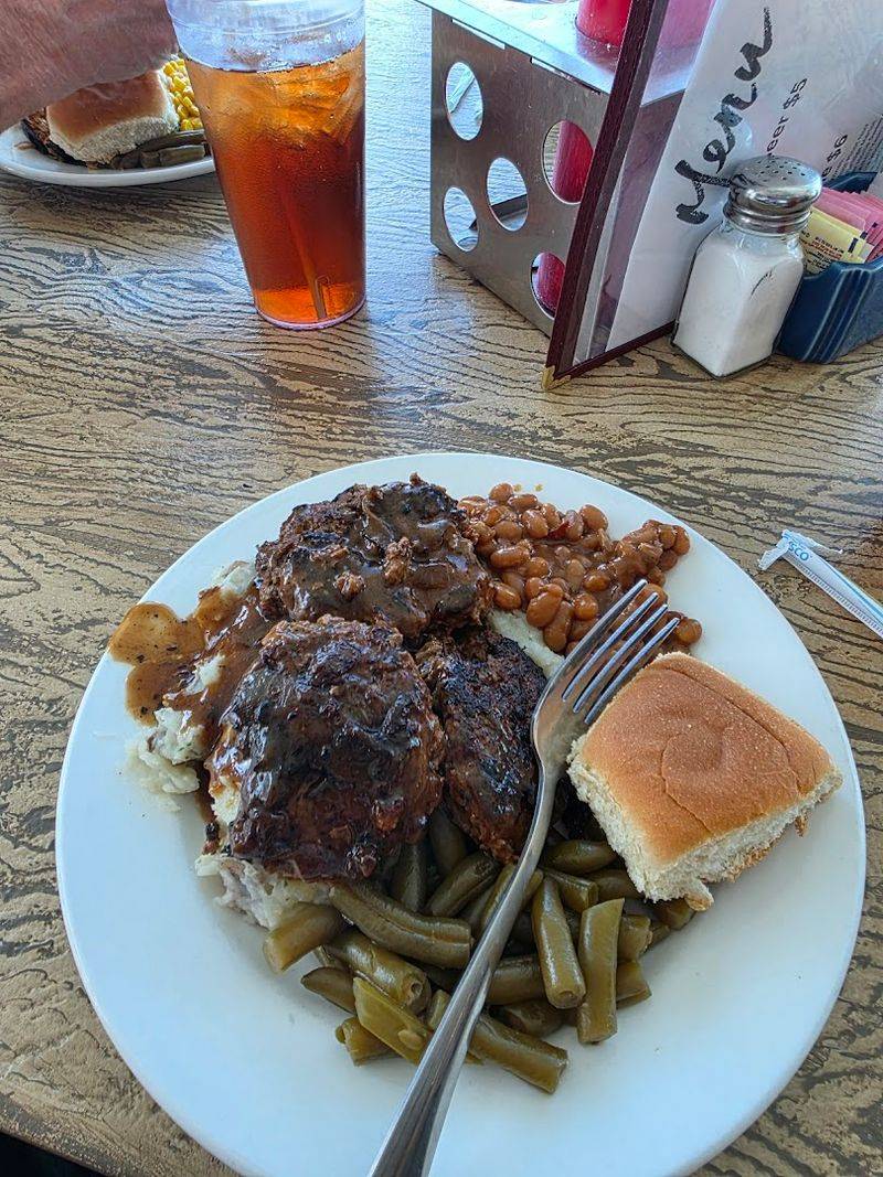 Plan Your Visit and Come Hungry