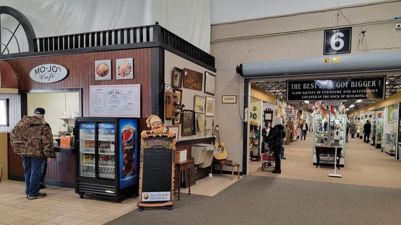 Heart Of Ohio Antique Center 