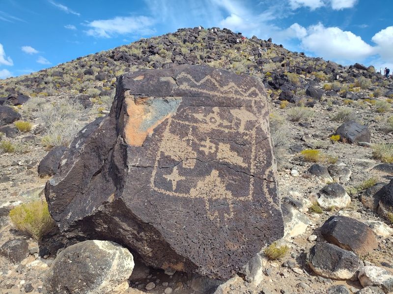 Boca Negra Canyon (Petroglyph National Monument) 