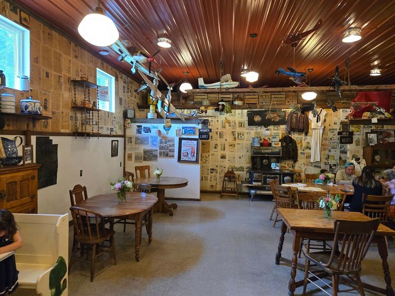 A Farm Bakery Stop With Serious Small-Town Pull