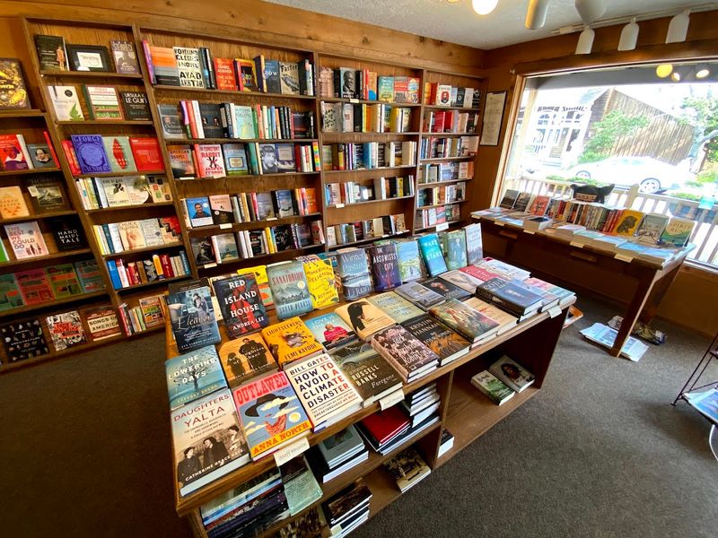 Cozy Coastal Bookstores in Cannon Beach and Manzanita