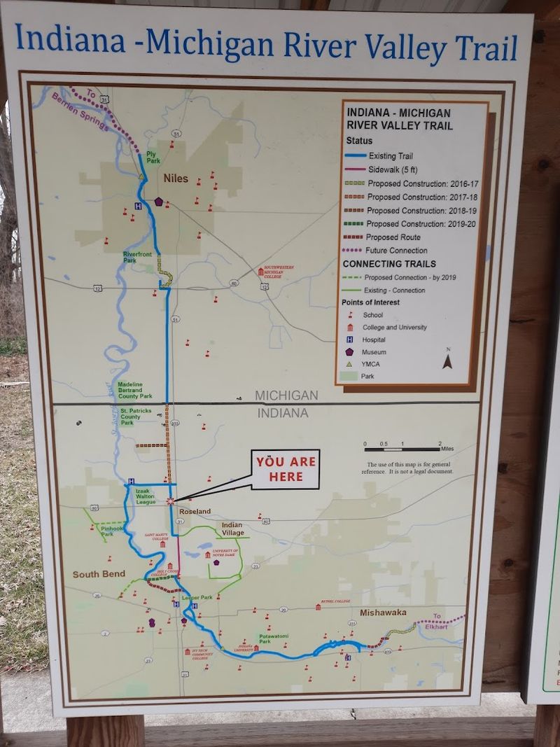 A Trail That Literally Connects Two States