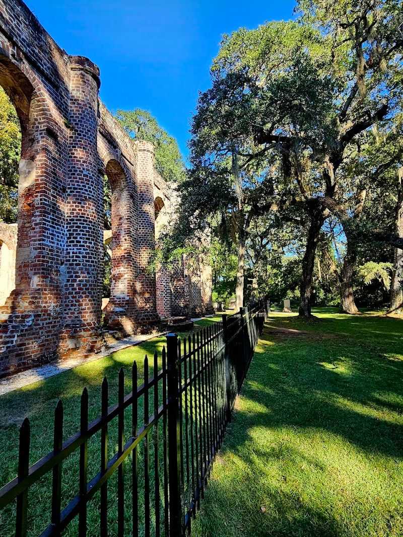 Quiet, Respectful Visit Expectations That Keep The Site Intact