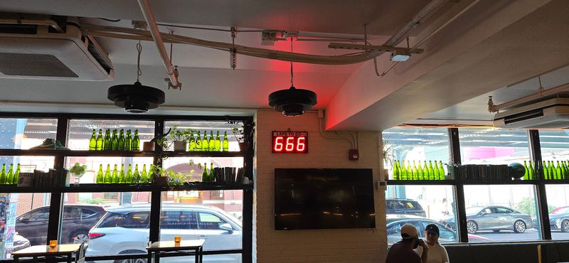 Weekend Timing Tips When The Line Turns Into A Ritual