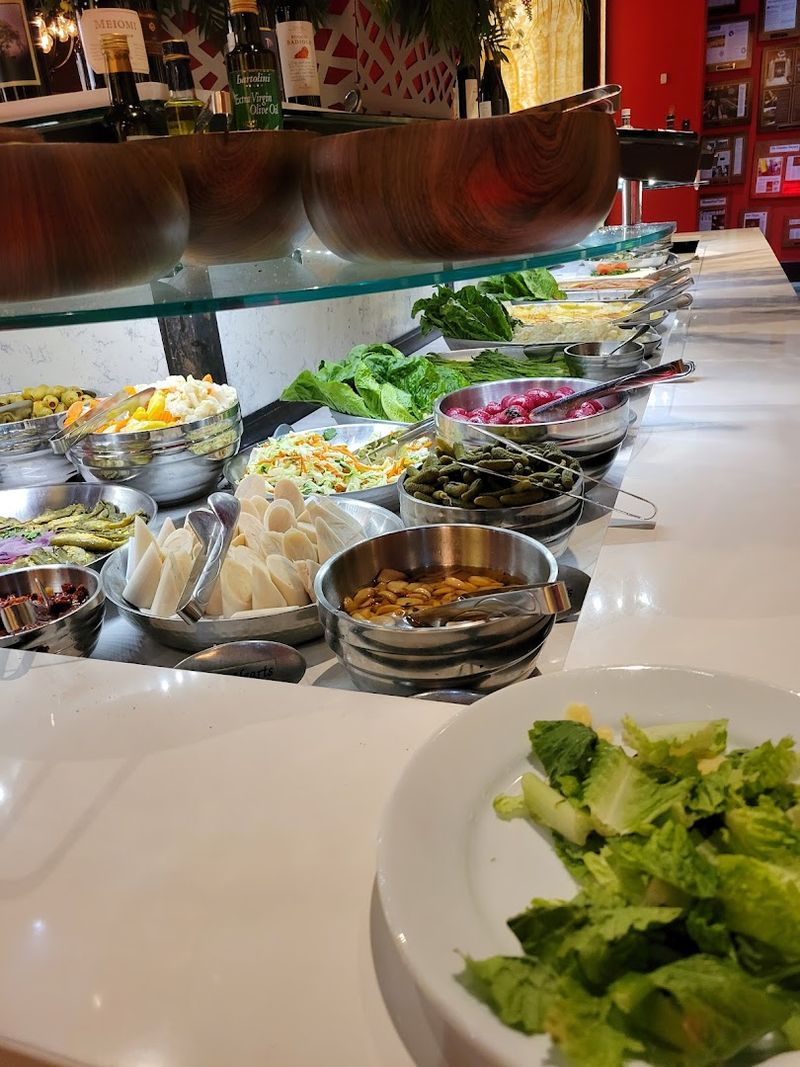 The Salad Bar That Could Be Its Own Restaurant