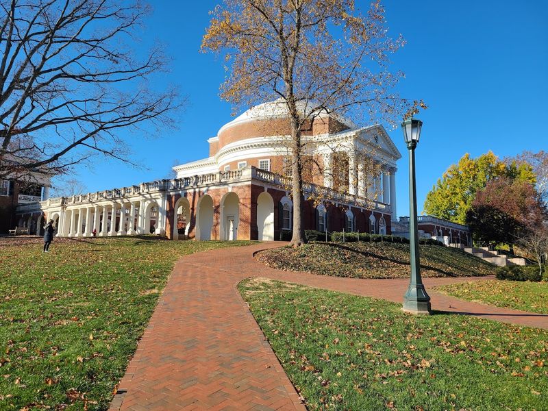 Plan Your Visit to This Virginia Landmark