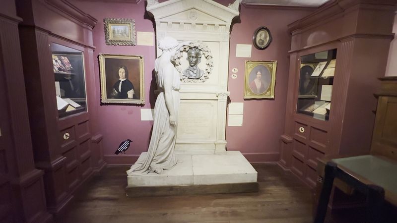 The Augmented Reality Tour That Brings Poe Back to Life