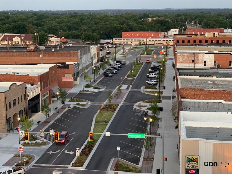 Ardmore, Downtown Ardmore