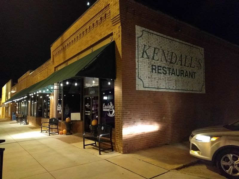Kendall’s Restaurant, Noble