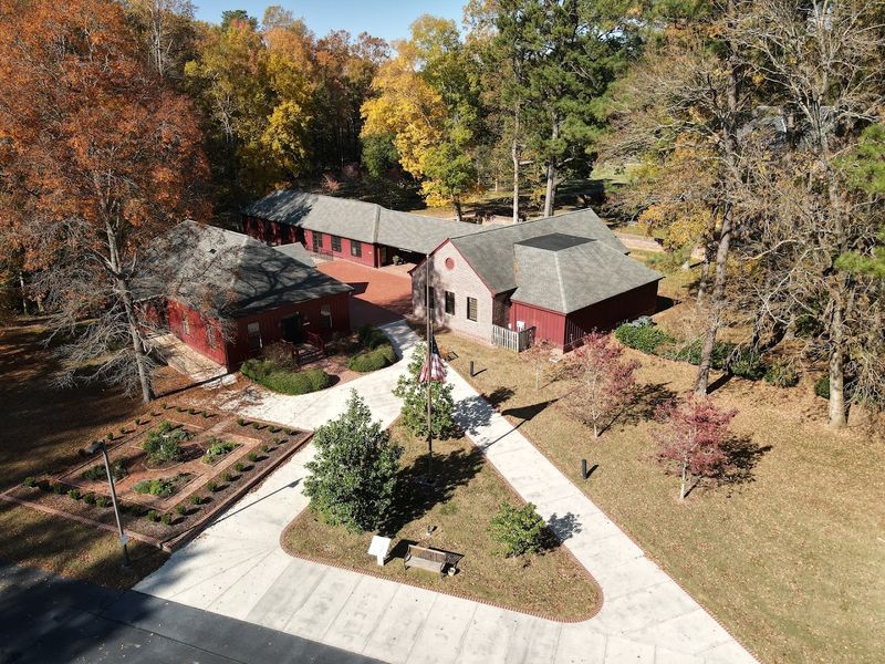 Planning Your Visit to 420 Christ Church Road, Weems, Virginia