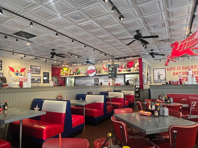 Finding Norma's Cafe and Planning Your Visit