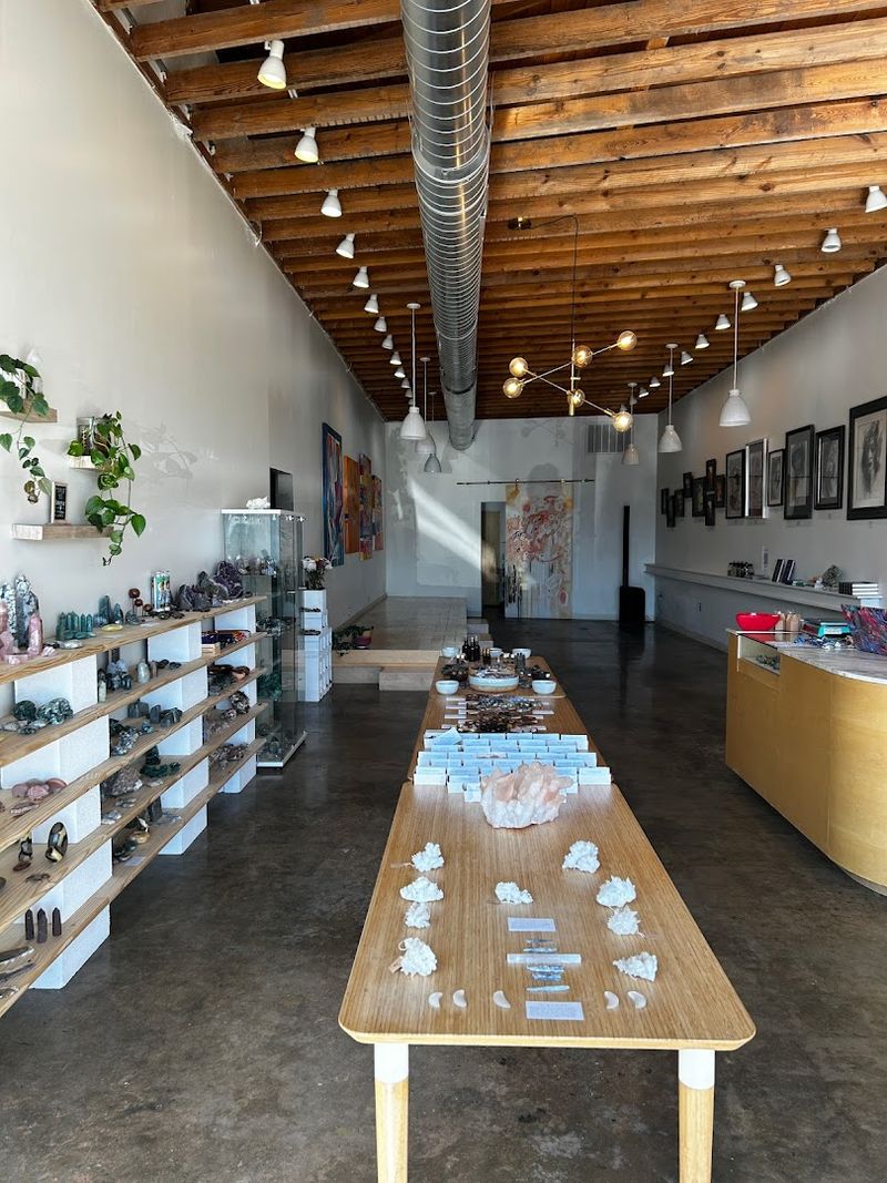 Art, Decor, and Pieces That Transform a Space