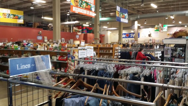 The Store Layout and Atmosphere: Big Space, Organized Energy