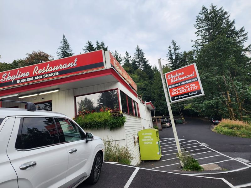 Why This Old Portland Burger Stand Is Worth The Drive