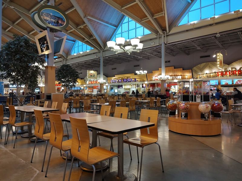 Food Court And Sit-Down Options That Make Refueling Simple