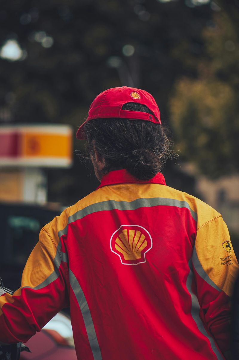 Only Attendants Can Pump, And Stations Must Keep One On Duty