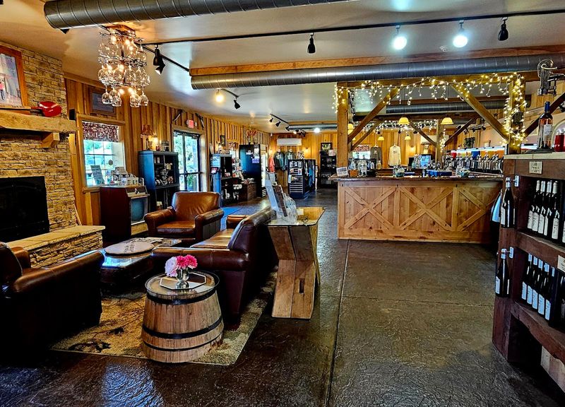 Winery Tastings and a Tour Included With Your Stay